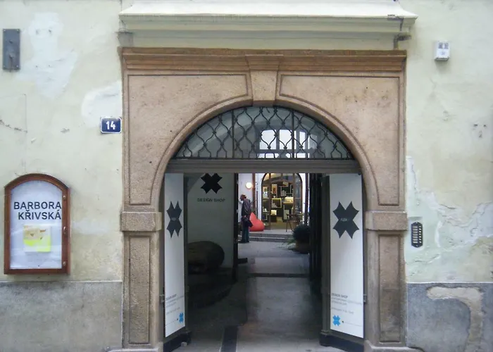 Palazzo degli anelli